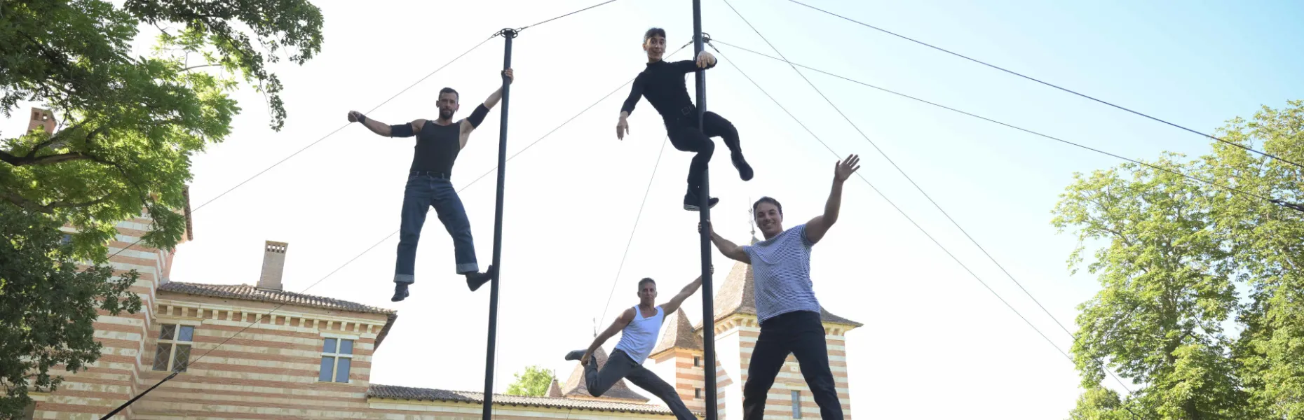Spectacle "Cirque entre nous" au Château de Laréole - Festival 31 Notes d'été